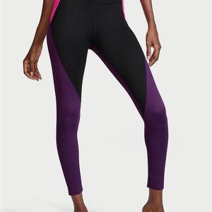 NWT Victoria's Secret Women's Leggings - Sweat on Point size 14